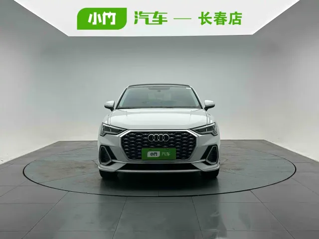 Audi Q3 Sportback — Фото автомобиля 2