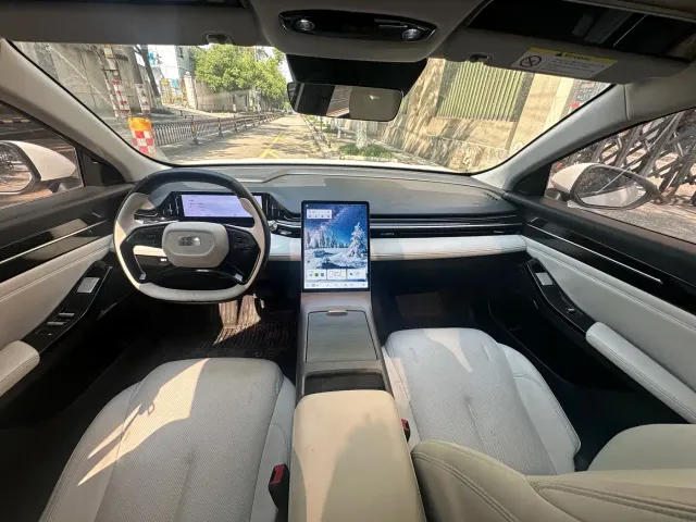 Geely Galaxy L6 — Фото автомобиля 12