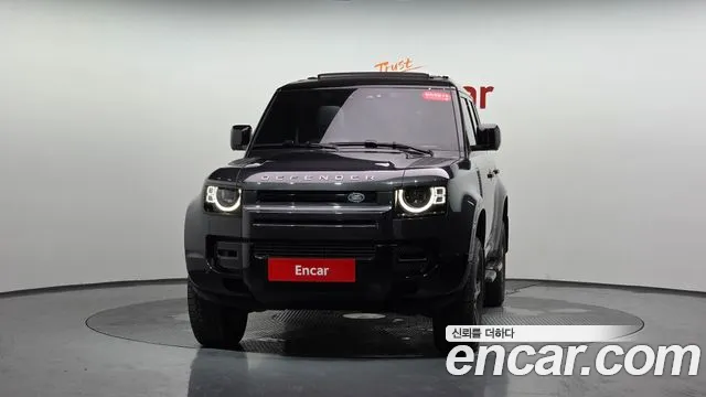 Land Rover Defender — Фото автомобиля 3