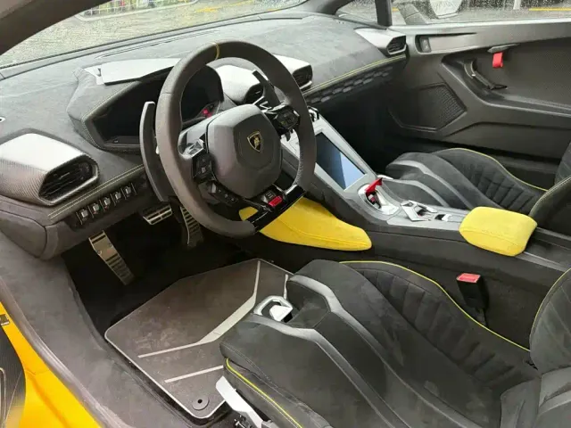 Lamborghini Huracan — Фото автомобиля 10