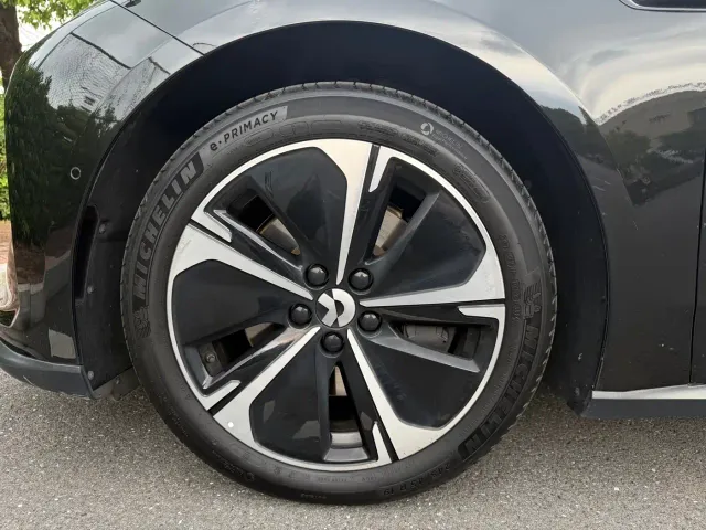 Nio ET5 Touring — Фото автомобиля 16