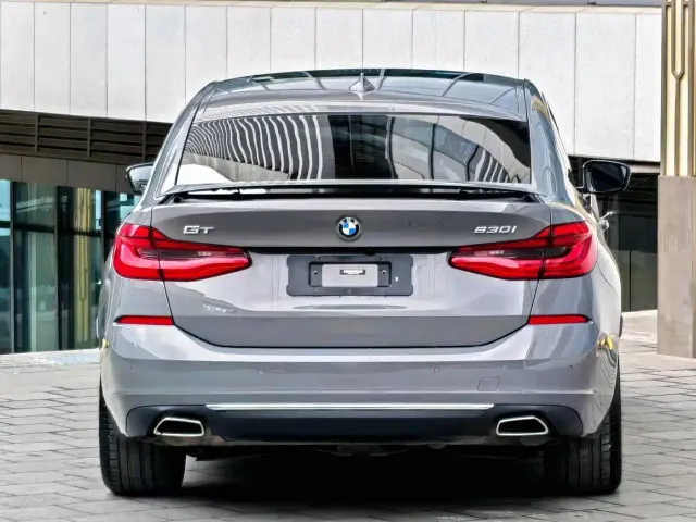 BMW 6 Series Gran Turismo — Фото автомобиля 14