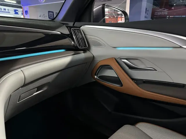 BYD Song Pro — Фото автомобиля 20