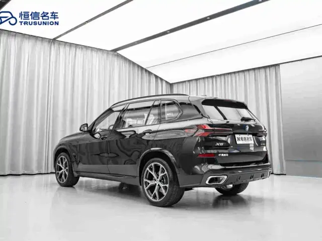 BMW X5 — Фото автомобиля 7
