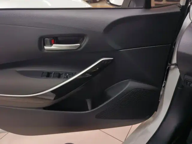 Toyota Corolla — Фото автомобиля 7