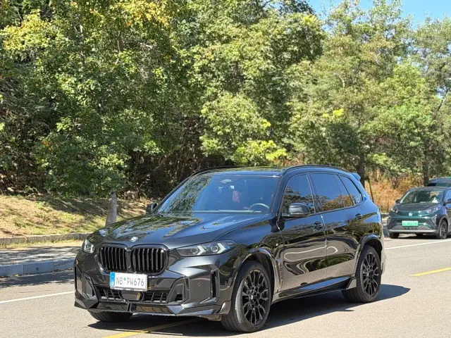 Фотография автомобиля — BMW X5