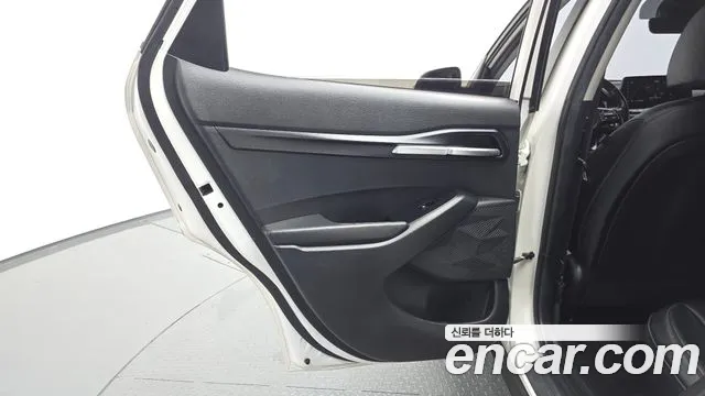 Kia Seltos — Фото автомобиля 14