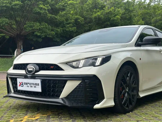 GAC Trumpchi Emkoo — Фото автомобиля 6