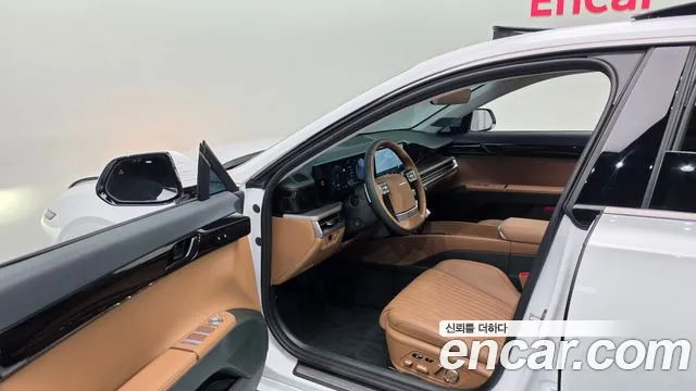 Hyundai Grandeur GN7 — Фото автомобиля 15