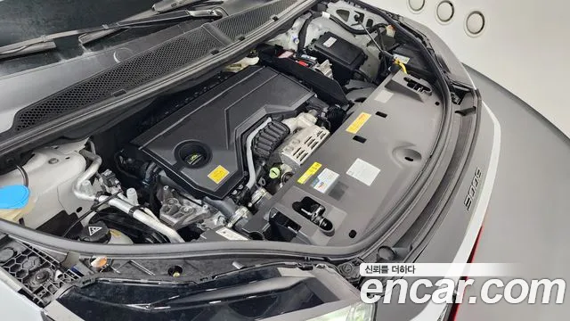 Peugeot 3008 — Фото автомобиля 4