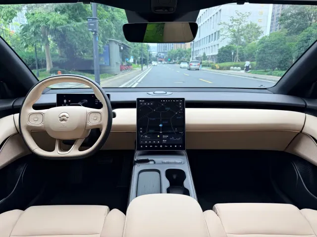 Nio ET5 Touring — Фото автомобиля 15