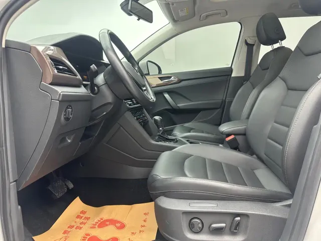 Volkswagen Tharu — Фото автомобиля 23