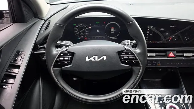 Kia Niro — Фото автомобиля 12