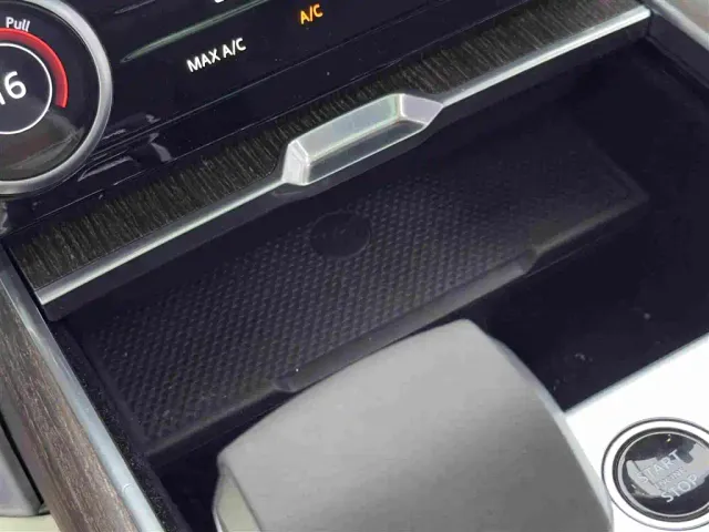 Land Rover Range Rover — Фото автомобиля 28