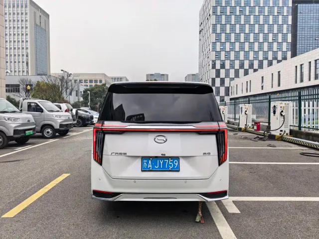 GAC Trumpchi M8 — Фото автомобиля 4