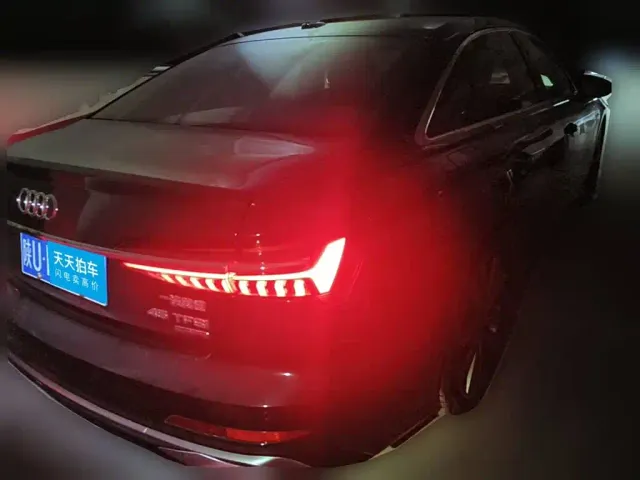 Audi A6L — Фото автомобиля 2