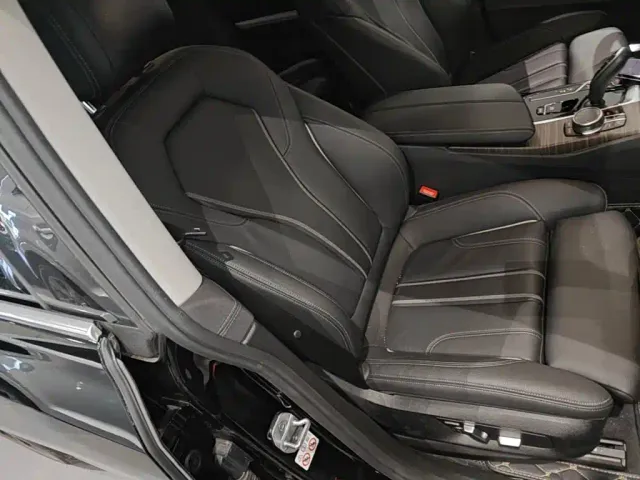 BMW 6 Series Gran Turismo — Фото автомобиля 24