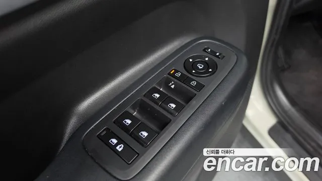Hyundai Santafe Santa Fe (MX5) Бензин 2.5T 2WD — Фото автомобиля 30