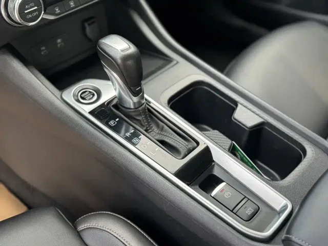Nissan Sylphy — Фото автомобиля 6