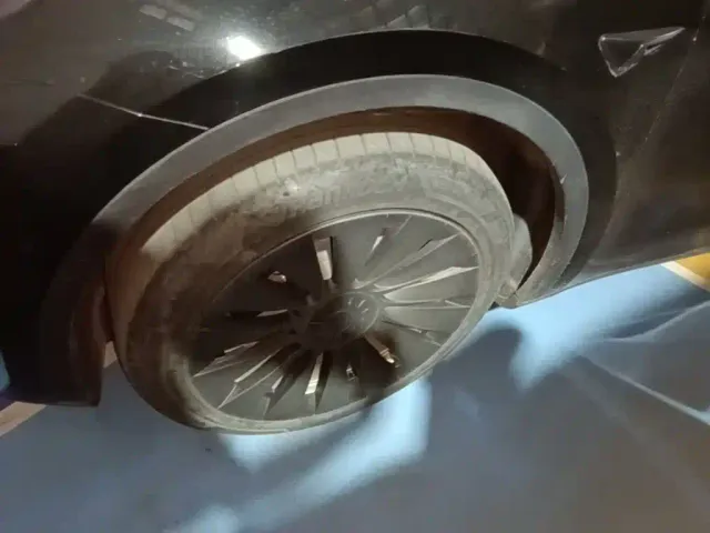 Tesla Model Y — Фото автомобиля 22