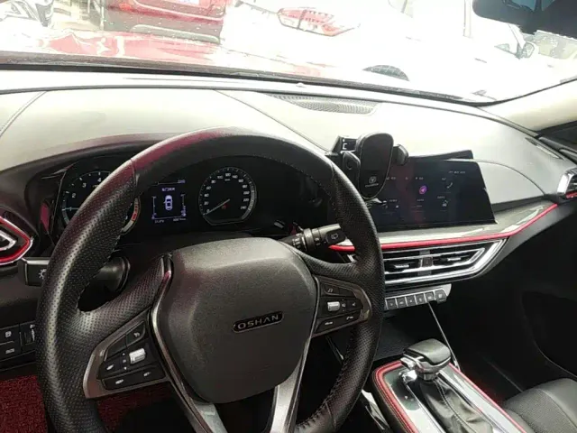 Changan Oushang X5 — Фото автомобиля 9