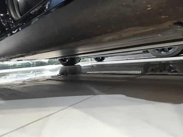 Tesla Model Y — Фото автомобиля 20