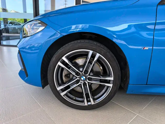 BMW 1 Series — Фото автомобиля 3