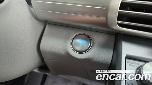Hyundai Nexo Nexo Premium — Фото автомобиля 24