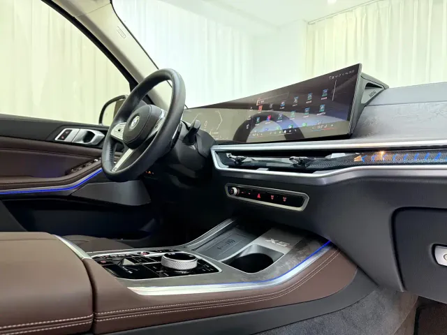 BMW X5 — Фото автомобиля 10