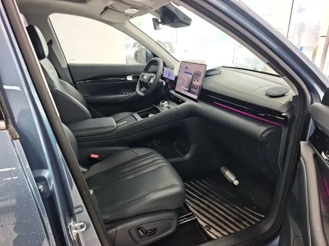 Geely Galaxy E5 — Фото автомобиля 9
