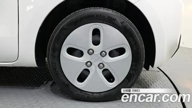 Kia RAY Новый Kia Ray Фургон — Фото автомобиля 20