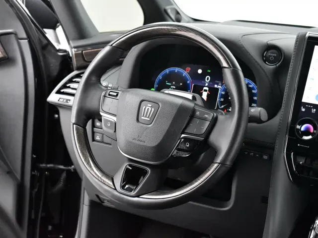 Toyota Vellfire — Фото автомобиля 9