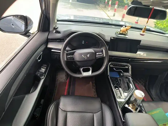 Wuling Asta — Фото автомобиля 6