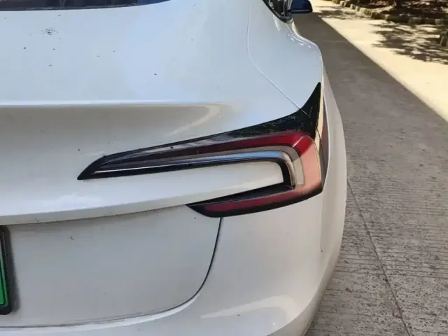 Tesla Model 3 2025 Model Year Facelift Rear-Wheel Drive — Фото автомобиля 7