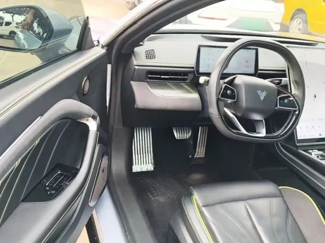 Hozon Neta GT — Фото автомобиля 15