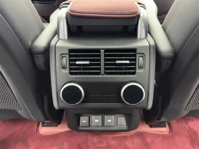 Land Rover Discovery — Фото автомобиля 11