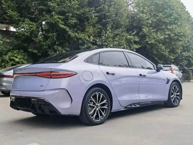 BYD Seal — Фото автомобиля 7