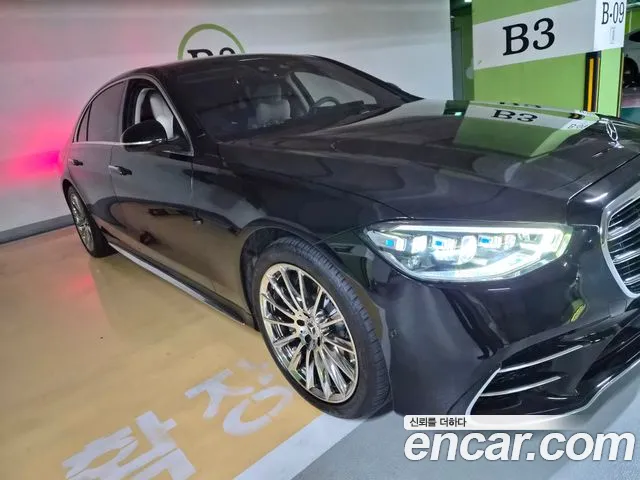 Mercedes-Benz S-Class — Фото автомобиля 8