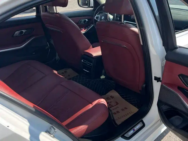 BMW 3 Series — Фото автомобиля 7