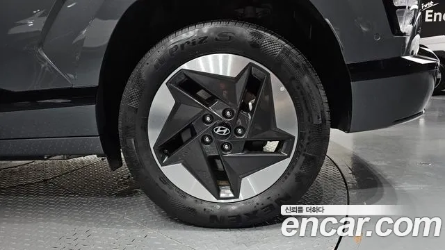 Hyundai Kona SX2 — Фото автомобиля 6
