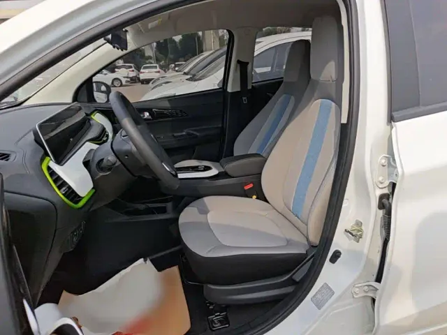 Changan Benben E-Star — Фото автомобиля 14