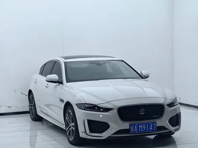 Jaguar XEL — Фото автомобиля 3