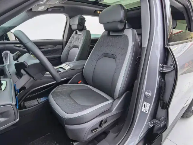 Ford Edge — Фото автомобиля 20