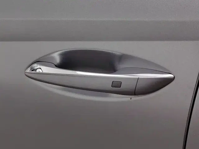 Hyundai Sonata — Фото автомобиля 18