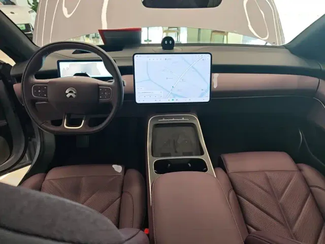 Nio ET5 Touring — Фото автомобиля 9