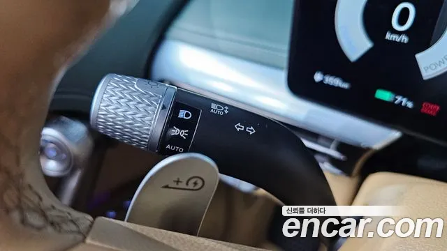 Genesis GV60 — Фото автомобиля 27