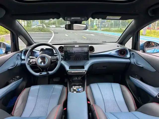 BYD Dolphin — Фото автомобиля 13