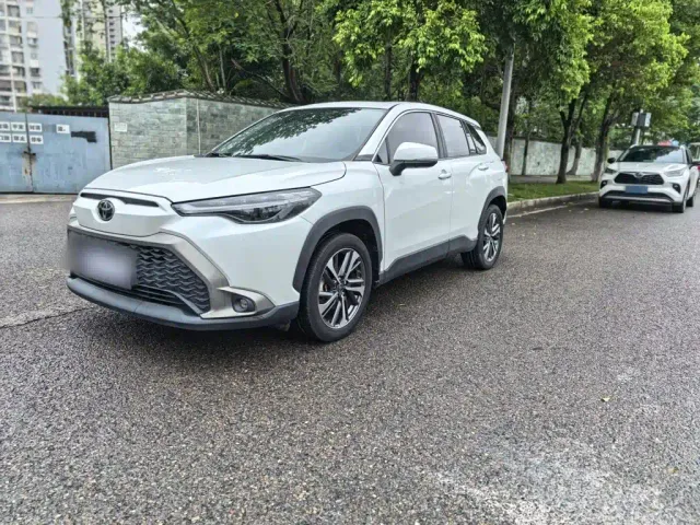 Фотография автомобиля — Toyota Frontlander