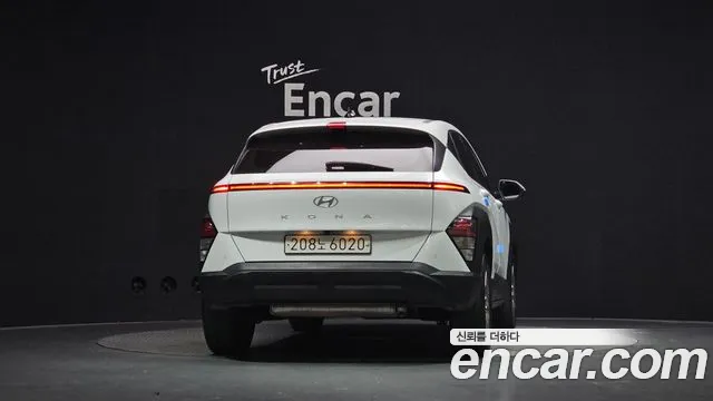 Hyundai Kona SX2 — Фото автомобиля 4