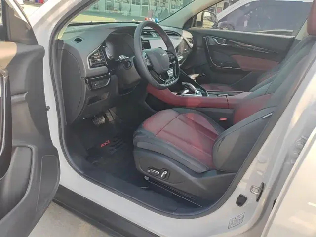Dongfeng Fengshen AX7 — Фото автомобиля 15